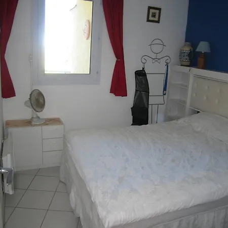 T3 Avec Piscine, Parking, Animaux Admis, Saint-cyprien - Fr-1-106-52 Saint-Cyprien (Pyrenees-Orientales)
