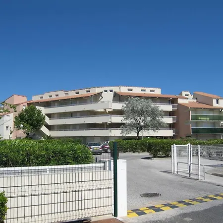 Daire T3 Avec Piscine, Parking, Animaux Admis, Saint-cyprien - Fr-1-106-52 *